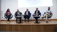 Panel "Colombia: empresas, gobierno y sociedad en el año 2025