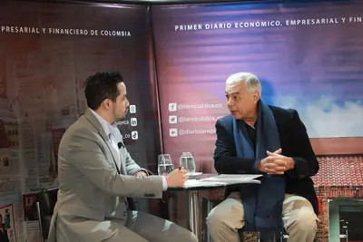 Inside del diario La República