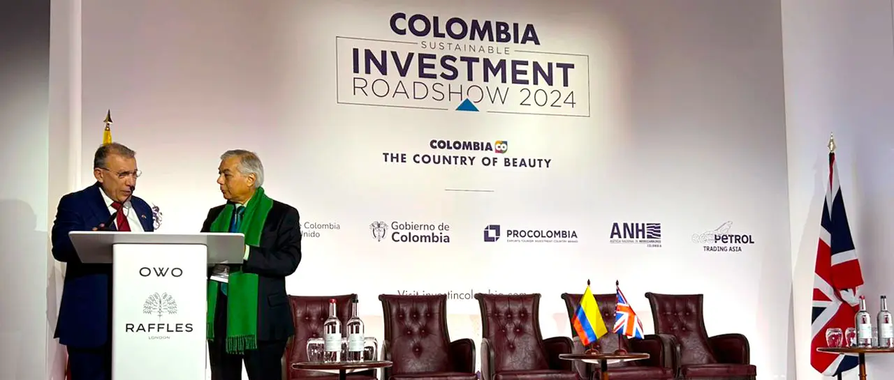 imagen: Superintendente presentó las perspectivas del mercado de capitales colombiano en rueda de inversión en Londres