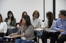 XVII jornada de la campaña de prevención de la captación ilegal "De eso tan bueno no dan tanto" en Fenalco Medellín - Mayo 20 de 2016