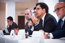 Colegios de Supervisión Universales