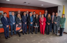 La Superintendencia Financiera de Colombia y el AMV firman memorando de entendimiento para fortalecer su cooperación institucional - Abril 29 de 2026