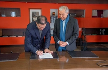 La Superintendencia Financiera de Colombia y el AMV firman memorando de entendimiento para fortalecer su cooperación institucional - Abril 29 de 2026